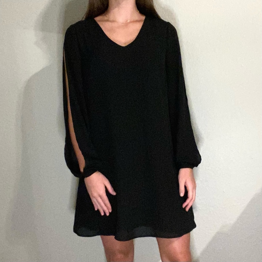 Women’s Black Petite Long Sleeve Dress